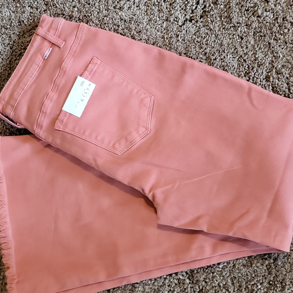 RISEN Jeans Color: Peach Blossom. Size 2xl